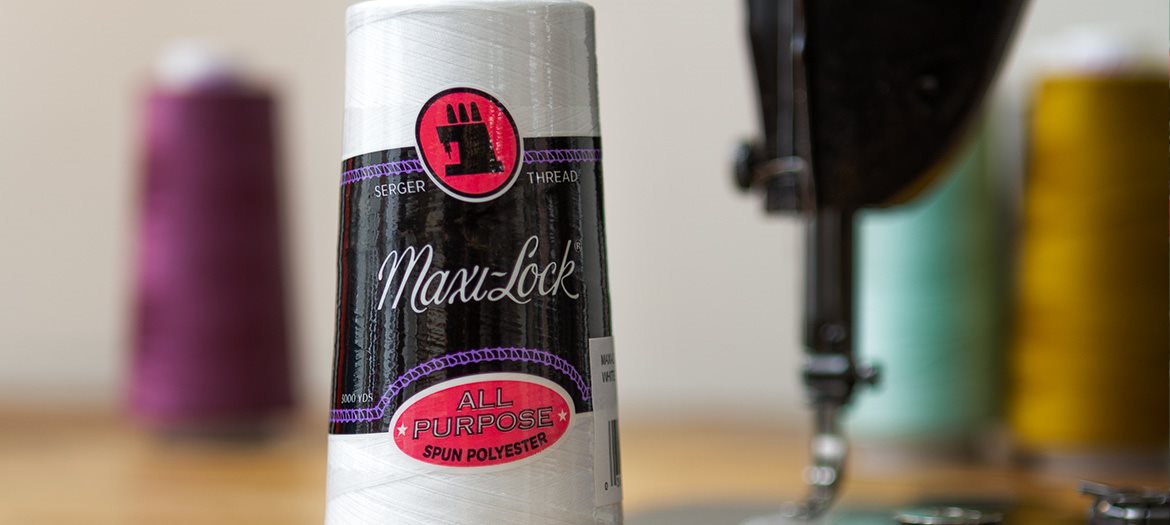 Maxi-Lock 100% Polyester Serging Thread